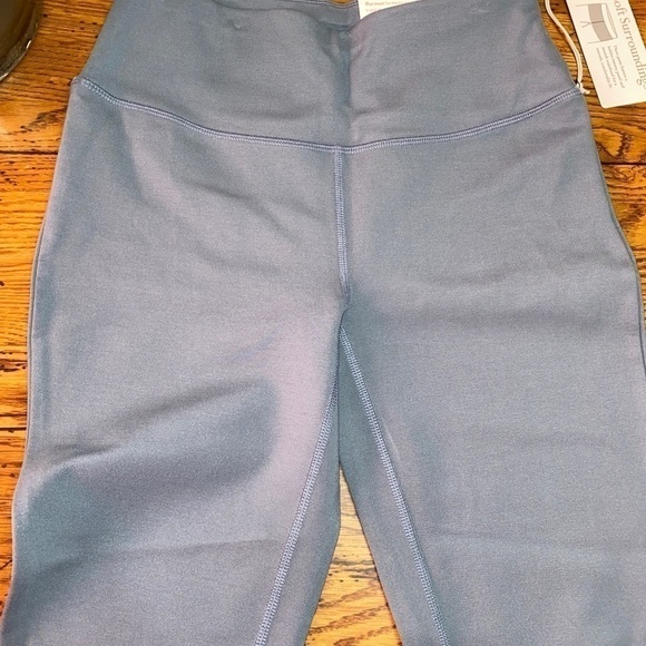 new Soft Surroundings The Ultimate Ankle Leggings Dusty Blue Size XS. L112 - Picture 4 of 9